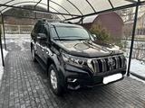 Toyota Land Cruiser Prado 2021 года за 27 000 000 тг. в Алматы