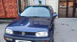 Volkswagen Golf 1995 годаүшін1 500 000 тг. в Алматы