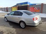 Volkswagen Passat 2006 года за 2 900 000 тг. в Алматы – фото 4