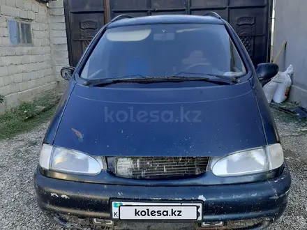 Ford Galaxy 1997 года за 1 200 000 тг. в Шымкент