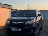 Toyota Highlander 2014 годаүшін15 100 000 тг. в Костанай