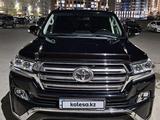 Toyota Land Cruiser 2017 года за 31 000 000 тг. в Актау – фото 2