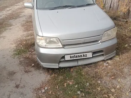 Nissan Cube 2000 года за 500 000 тг. в Семей