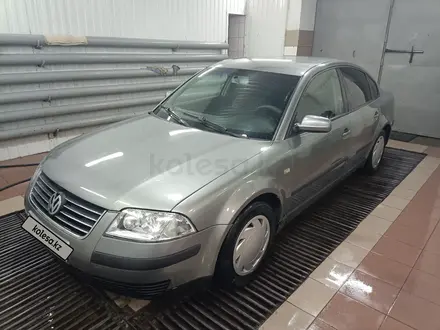 Volkswagen Passat 2003 года за 2 200 000 тг. в Павлодар – фото 9