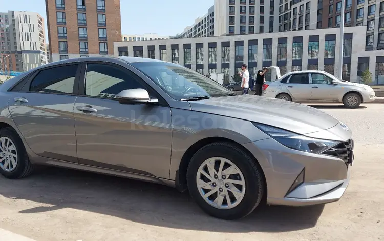 Hyundai Elantra 2021 годаүшін8 500 000 тг. в Астана