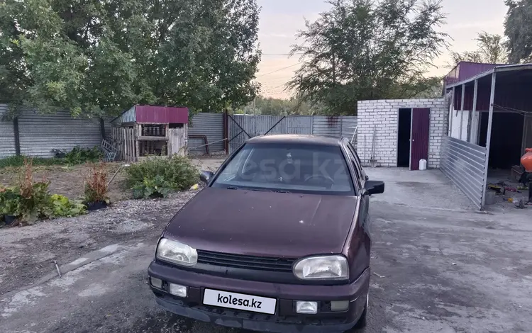 Volkswagen Golf 1994 года за 1 000 000 тг. в Семей