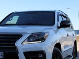 Lexus LX 570 2014 года за 29 500 000 тг. в Астана