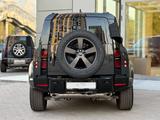 Land Rover Defender X-Dynamic SE 2025 года за 78 099 000 тг. в Алматы – фото 5
