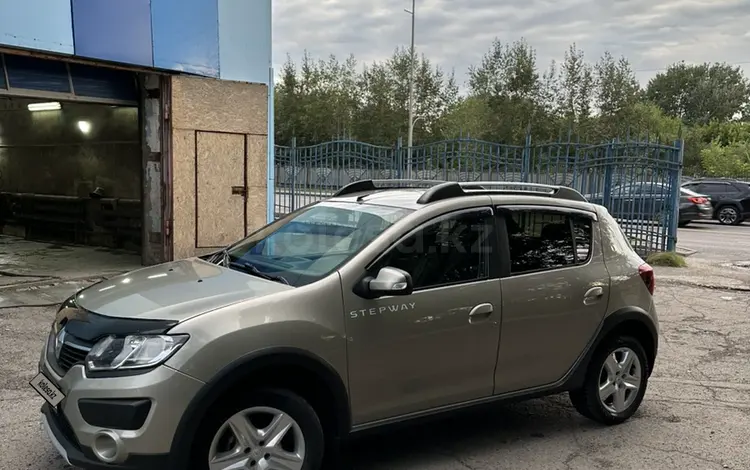 Renault Sandero Stepway 2015 годаүшін4 500 000 тг. в Караганда