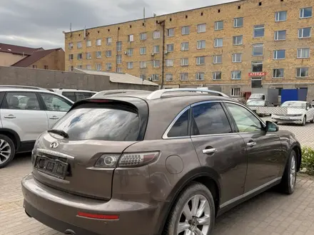 Infiniti FX35 2006 года за 4 000 000 тг. в Караганда – фото 2