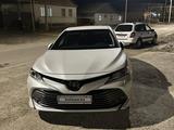 Toyota Camry 2018 годаfor14 200 000 тг. в Атырау