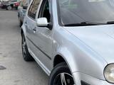 Volkswagen Golf 2003 года за 2 300 000 тг. в Алматы – фото 2