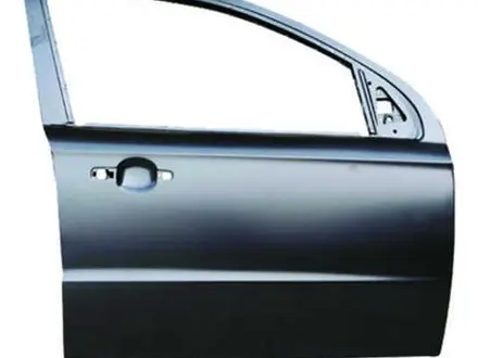 Передний дверь Chevrolet Nexia за 85 000 тг. в Атырау