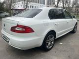 Skoda Superb 2013 года за 3 900 000 тг. в Алматы – фото 5