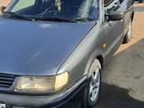 Volkswagen Passat 1995 годаfor1 200 000 тг. в Уральск