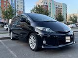 Toyota Estima 2013 года за 9 500 000 тг. в Астана