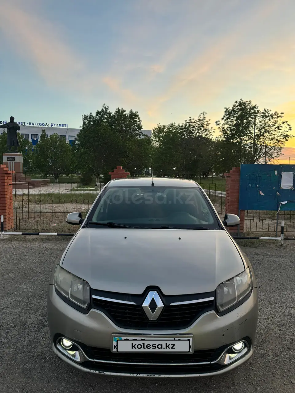 Renault Logan, 2015