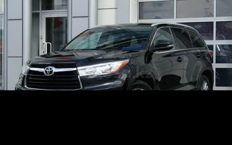 Toyota Highlander 2019 года за 19 000 000 тг. в Атырау