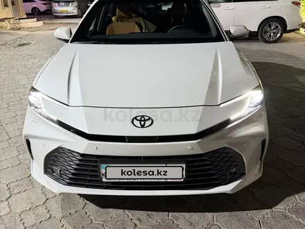 Toyota Camry 2025 года за 22 000 000 тг. в Актау