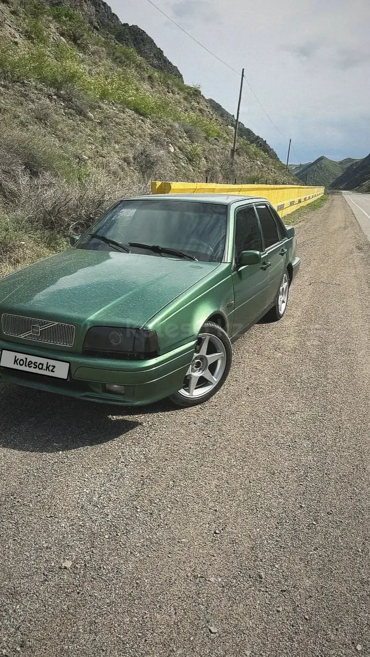 Volvo 460, 1994