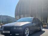 BMW 320 1994 годаүшін1 400 000 тг. в Алматы
