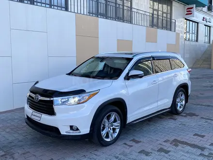 Toyota Highlander 2015 года за 12 500 000 тг. в Жанаозен – фото 2