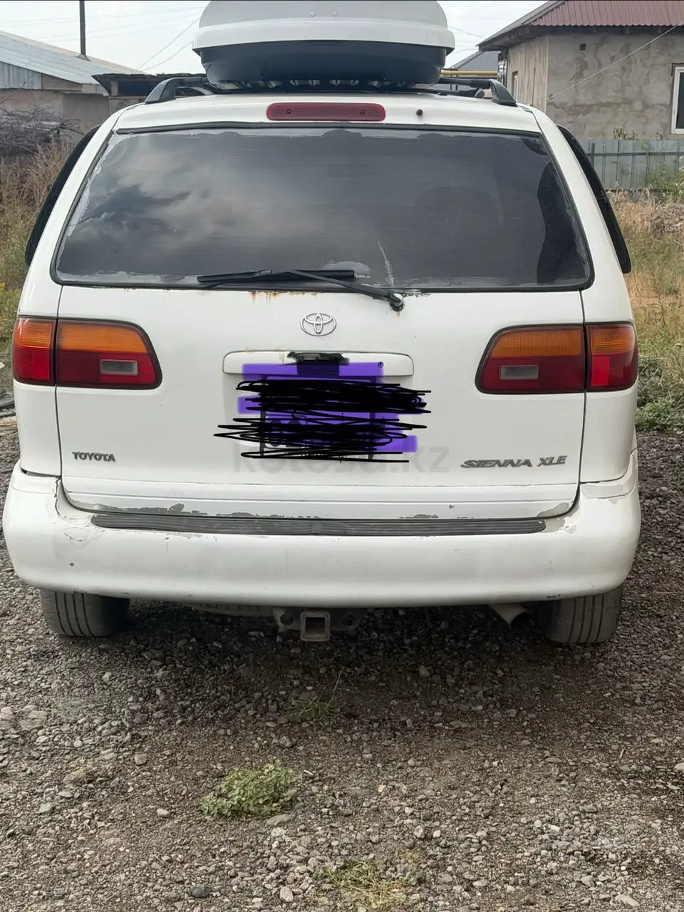 Toyota Sienna, 1998