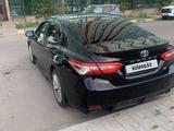 Toyota Camry 2020 года за 13 500 000 тг. в Астана