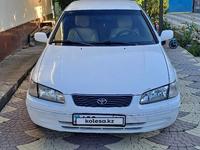 Toyota Camry 2000 годаүшін3 200 000 тг. в Алматы