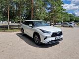 Toyota Highlander 2023 года за 28 000 000 тг. в Астана – фото 2