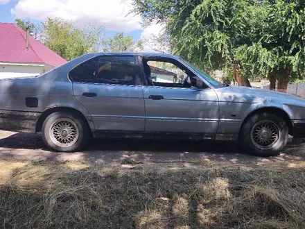 BMW 525 1991 года за 1 000 000 тг. в Сарыозек – фото 4