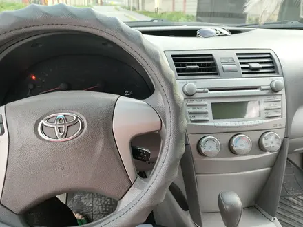 Toyota Camry 2010 года за 6 800 000 тг. в Шымкент – фото 5