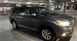 Toyota Highlander 2013 года за 13 300 000 тг. в Павлодар – фото 2