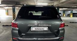 Toyota Highlander 2013 года за 13 300 000 тг. в Павлодар – фото 4