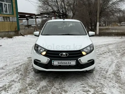 ВАЗ (Lada) Granta 2190 2019 года за 4 700 000 тг. в Актобе – фото 2