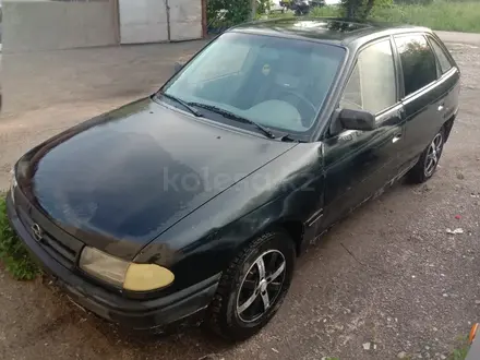 Opel Astra 1994 года за 600 000 тг. в Усть-Каменогорск – фото 2