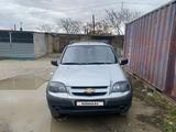 Chevrolet Niva 2014 года за 3 600 000 тг. в Актау – фото 2