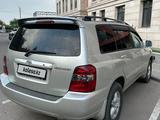 Toyota Highlander 2007 годаүшін6 800 000 тг. в Караганда