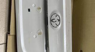 Крышка багажника Camry 70 75 оригинал за 250 000 тг. в Костанай