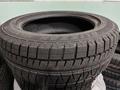 Bridgestone Blizzak 215-55-17 зимняя липучкаүшін55 000 тг. в Алматы – фото 4