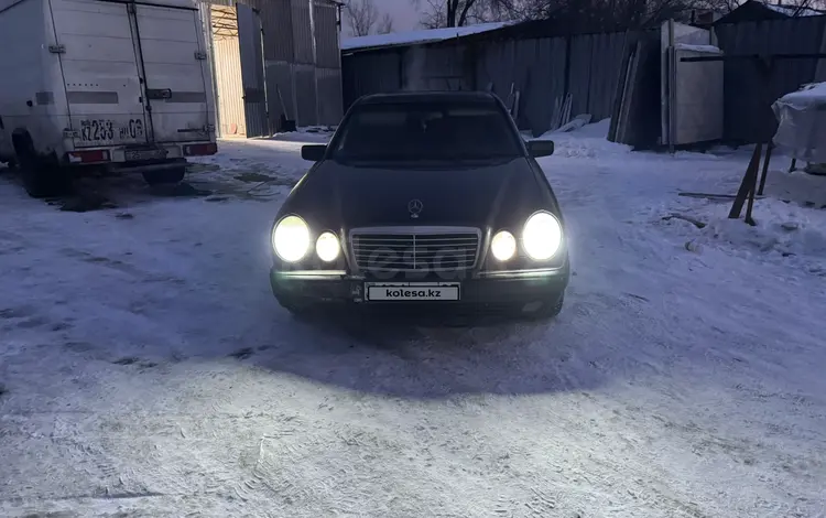 Mercedes-Benz E 420 1996 годаүшін2 500 000 тг. в Алматы