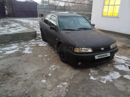 Nissan Primera 1993 года за 700 000 тг. в Тараз – фото 2