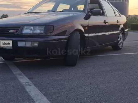 Volkswagen Passat 1994 года за 1 750 000 тг. в Талдыкорган – фото 9