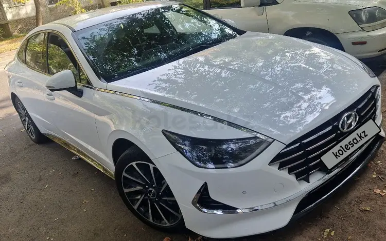 Hyundai Sonata 2023 года за 14 000 000 тг. в Алматы