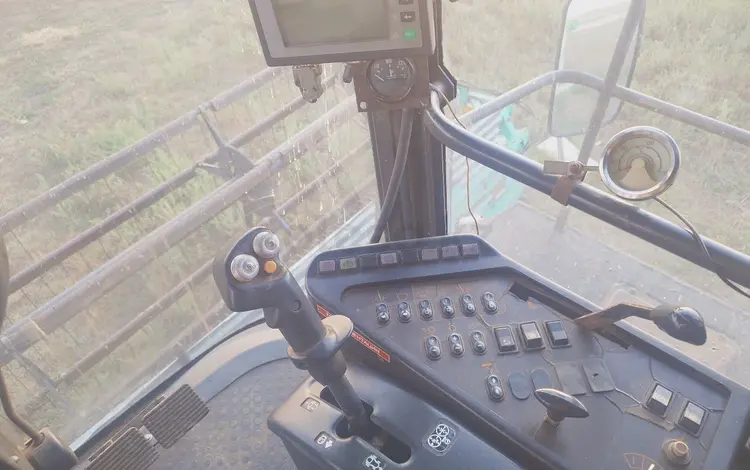 Essil 2013 года за 15 000 000 тг. в Караганда