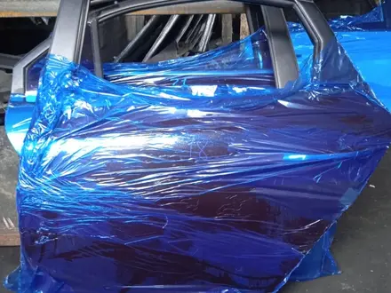 Дверь бампер капот оригинальные запчасти оптика Kia optima k5 за 150 000 тг. в Астана