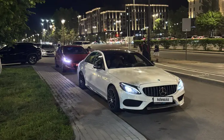 Mercedes-Benz C 180 2014 года за 8 700 000 тг. в Астана