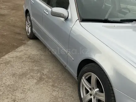 Mercedes-Benz S 320 1999 года за 3 300 000 тг. в Балхаш – фото 2