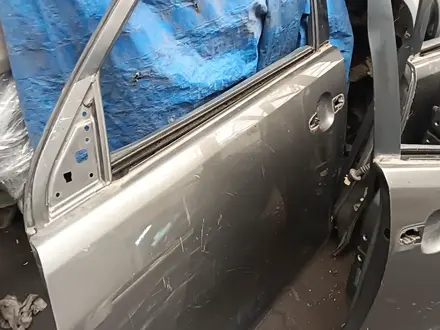 Двери Тойота матрикс за 3 000 тг. в Алматы – фото 3