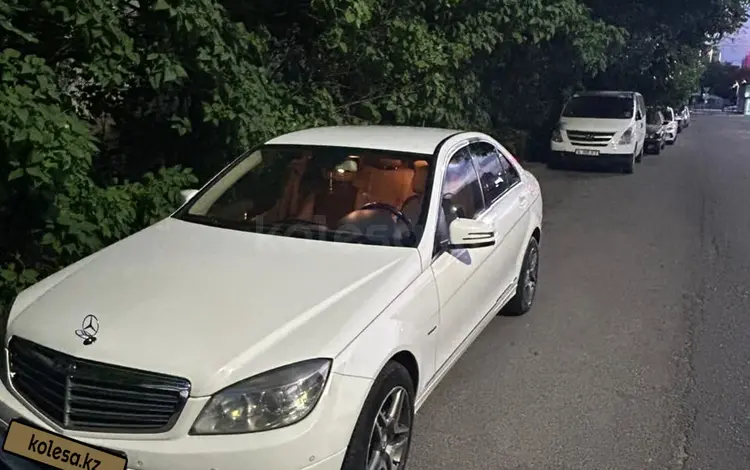 Mercedes-Benz C 200 2010 годаүшін5 200 000 тг. в Алматы